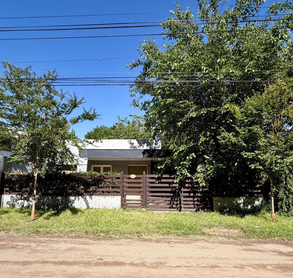 CASA EN VILLA STRADA
