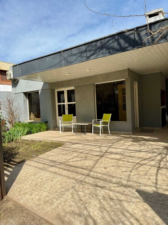 CASA EN VILLA STRADA